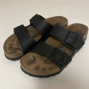 Birkenstock Arizona Black Sandals Size 38 (7.5) worn 2-3 times only